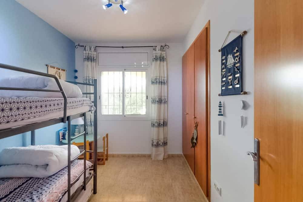 Awesome home in Vidreres in Aiguaviva Parc, Vidreres