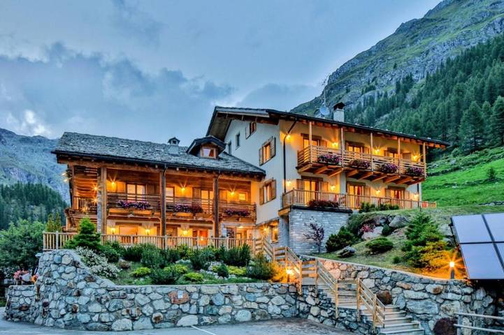 Hotel per 2 persone, con idromassaggio e giardino nonché sauna - 1