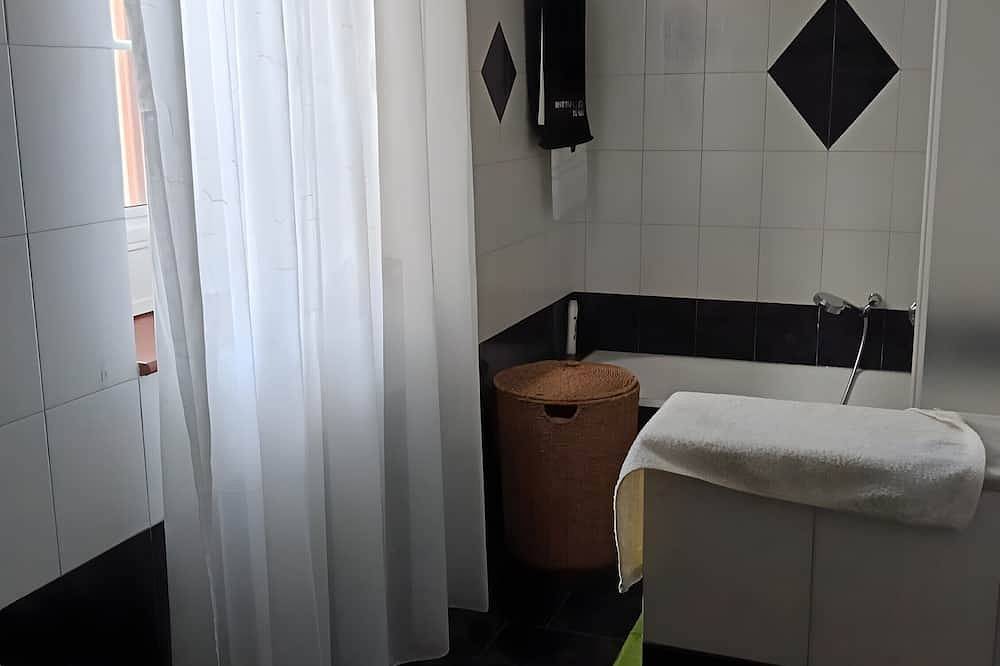 Apartamento entero, Habitación Doble Interior con Wi-Fi y Aire Acondicionado in Andría, Parque Nacional Alta Murgia