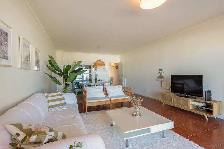 Appartement entier, Appartement 'Moledo avec Piscine Privée A' avec Vue sur la Mer, Piscine Privée et Wi-Fi in Moledo, Distrito de Viana do Castelo