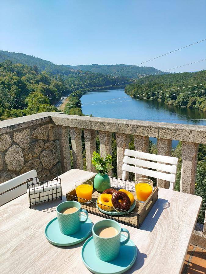 Casa de vacaciones para 5 personas, con jardín y vistas además de sauna y vistas al lago - 1