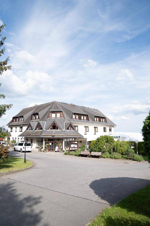 Hotel für 6 Personen, mit Terrasse und Garten sowie Ausblick in Pockau-Lengefeld