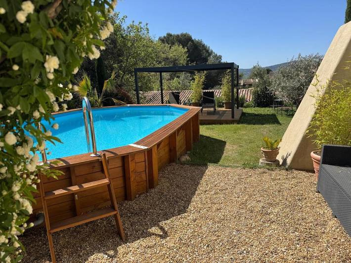 Casa de huéspuedes para 4 personas, con piscina además de vistas y jardín - 1