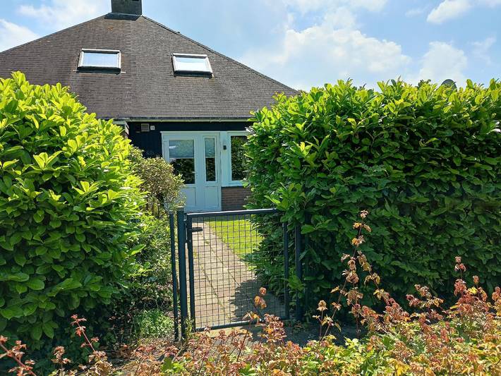 Vakantiehuis voor 4 personen, met tuin en terras, met huisdier in Stavenisse