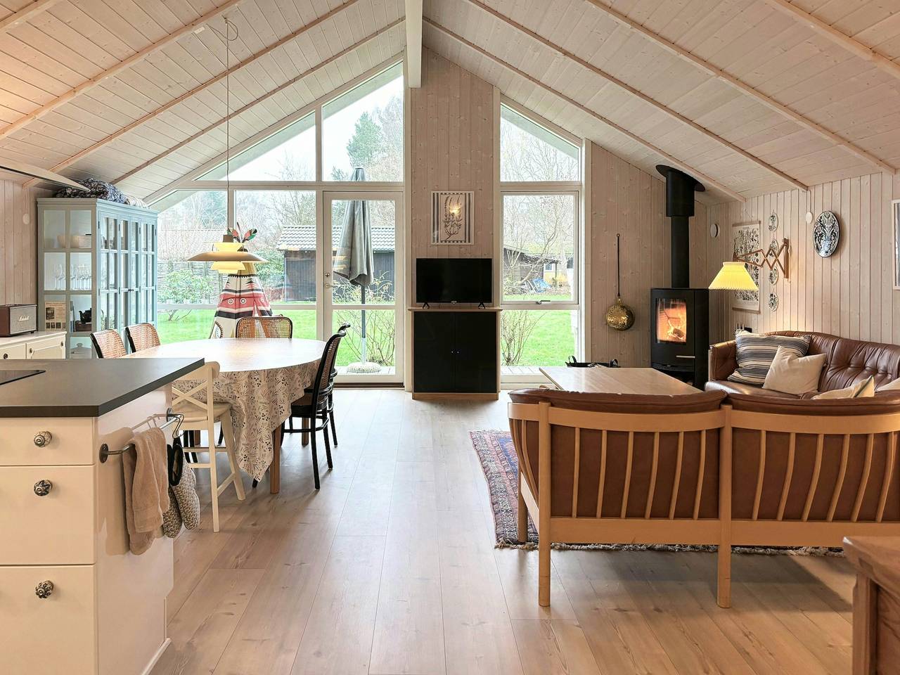 Familienfreundliches Holzhaus in der Nähe von Liseleje Strand in Liseleje, Kattegat Küste