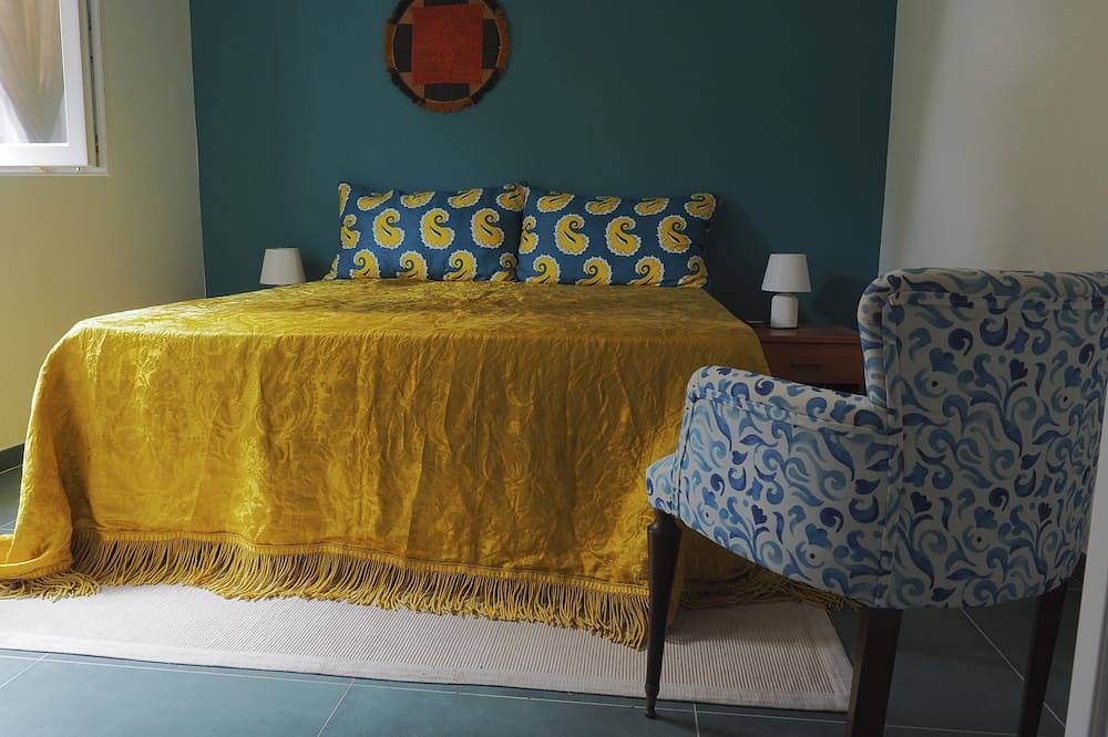 Ganze Wohnung, Home with garden close to the sea and parking free in Licinella - Torre di Paestum, Cilento