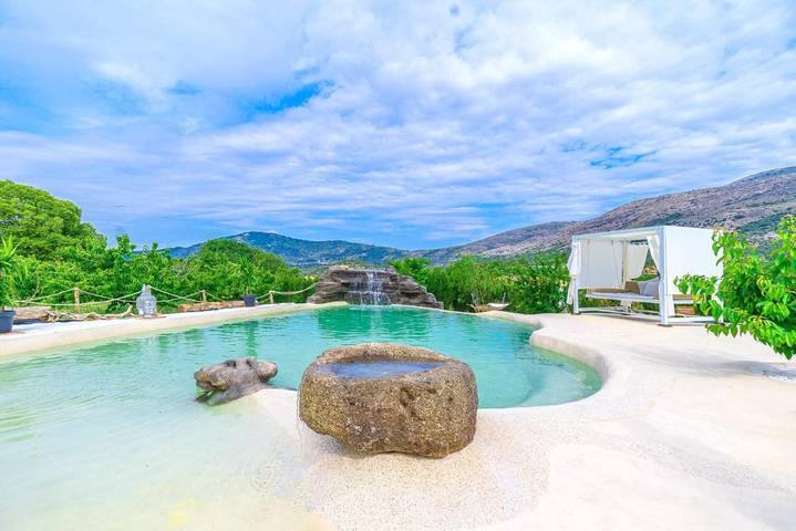 Camping para 2 personas, con Balcón y Terraza además de Jacuzzi y Jardín en Extremadura