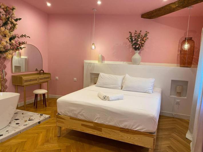 Gîte pour 2 personnes, avec jardin ainsi que piscine et terrasse à Anduze - 2