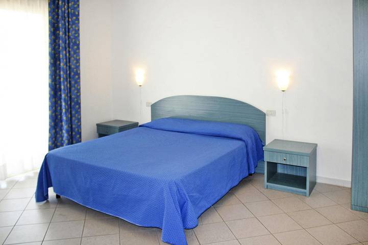 Ferienwohnung für 3 Personen, mit Balkon/Terrasse und Terrasse sowie Pool und Sauna in Cecina - 4