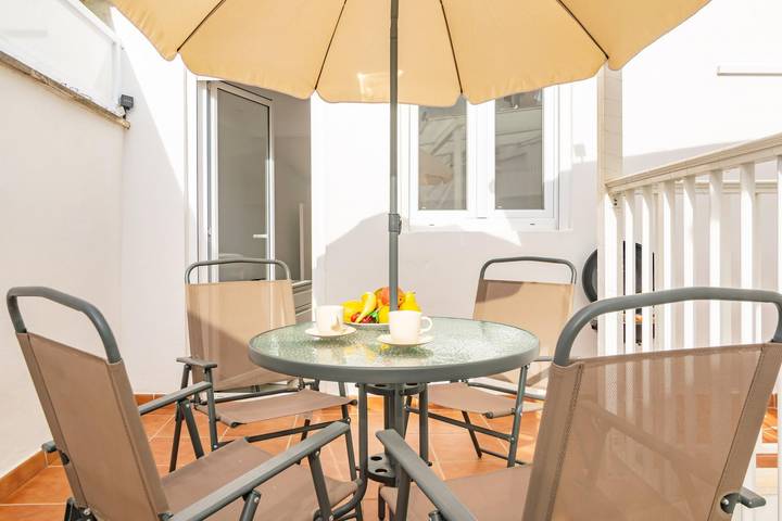 Casa rural para 5 personas, con jacuzzi y terraza en Palma - 2