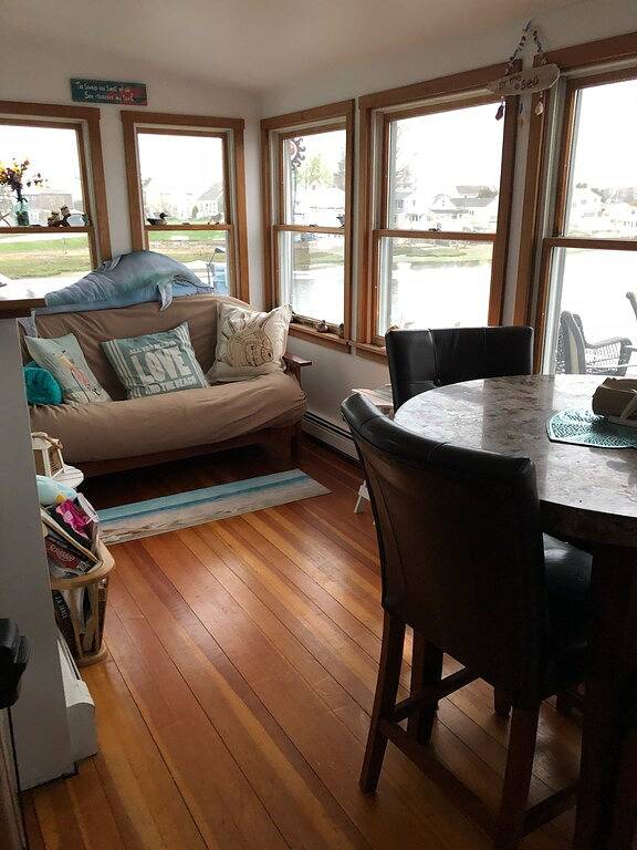 Cabin for 6 Guests in Rhode Island, USA