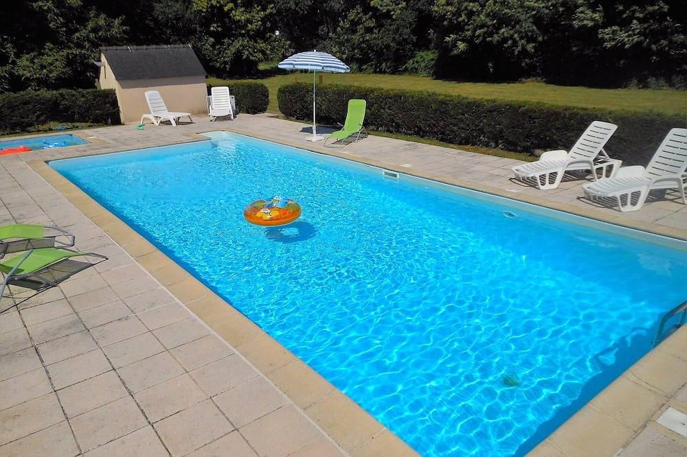 Charme rayonnait maison bretonne avec piscines chauffées en Bretagne Sud in Quistinic, Région de Lorient