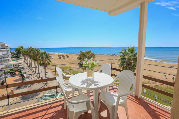 Location de vacances pour 6 personnes, avec Terrasse à Cambrils