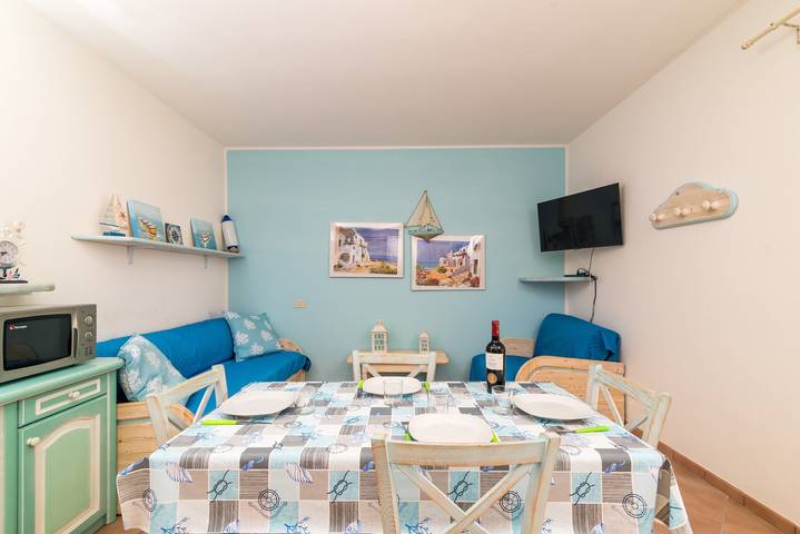 Appartamento intero, Villa 'Villetta Stupenda Vista Mare-317' con vista mare, terrazza privata e aria condizionata in Capo d'Orso, Palau (Sardegna)