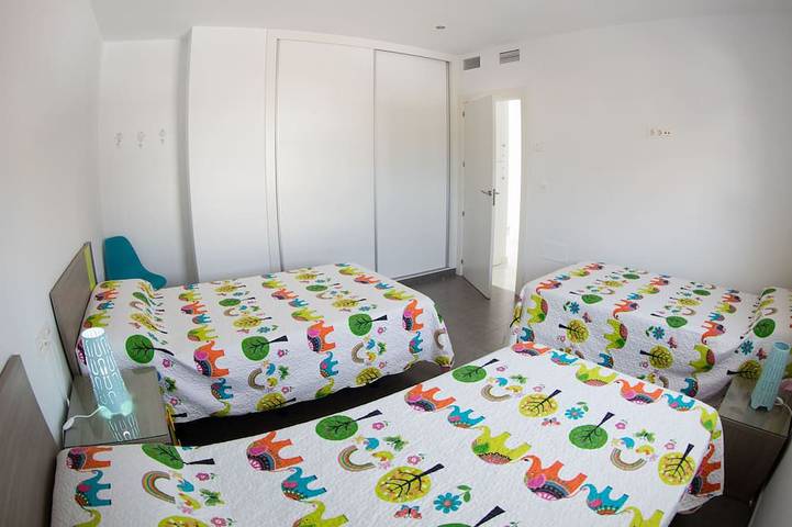 Schöne Designervilla für Familien ca. 250 m vom Strand entfernt und sehr in Garrucha, Costa de Almería