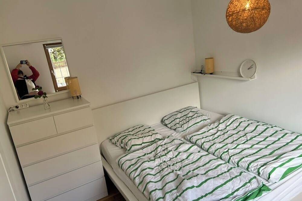 Ganze Wohnung, Kleine moderne Wohnung mit großer Sonnenterrasse in Bielefeld Bethel in Bielefeld, Nordrhein-Westfalen