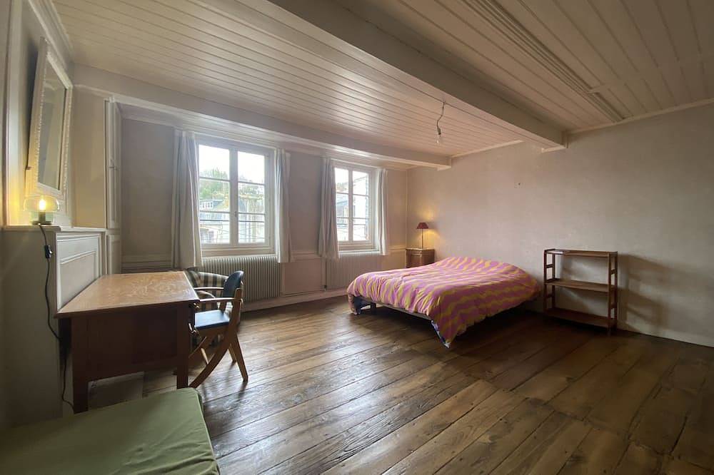 La Luce, Grande Maison Familiale en Centre-ville de Morlaix in Morlaix, Ceinture Dorée