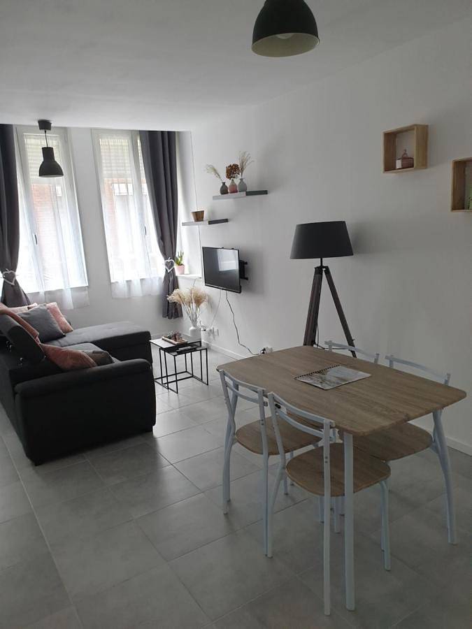 Gîte pour 6 personnes, avec terrasse dans Le Cateau-Cambrésis - 4