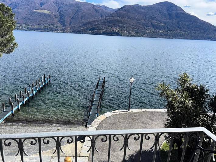 Ferienwohnung für 6 Personen, mit Balkon in Brissago
