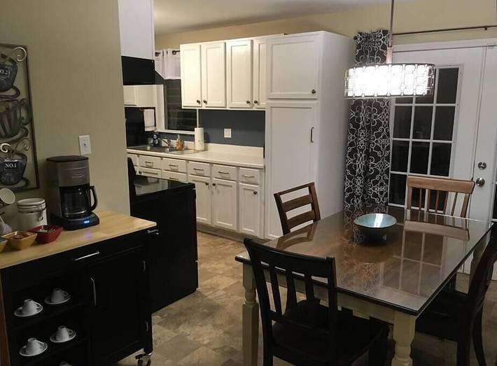 Vacation house for 4 people, with terrace and yard in Missouri