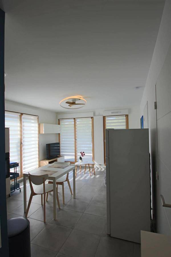 Appartement entier, One-Bedroom Apartment in Aix-les-Bains, Région de Chambéry