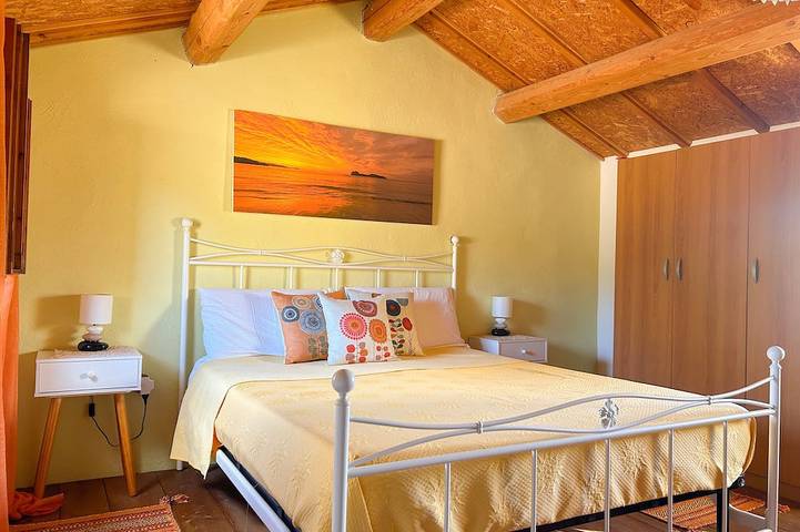 Casa en el campo cerca del mar. Tranquilo ideal para niños. in Teulada (Italia), Provincia de Cagliari
