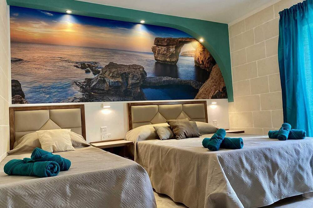 Luxury bed and breakfast with views in Nadur, Gozo