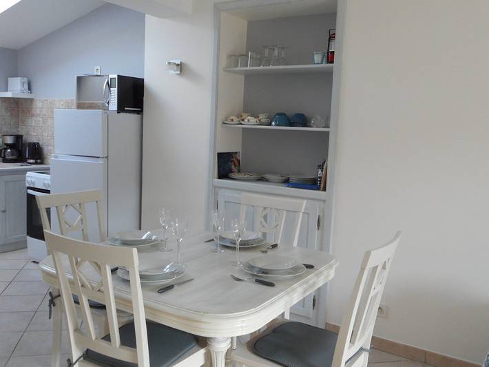 Gîte pour 4 personnes, avec balcon et jardin à Thésée - 4