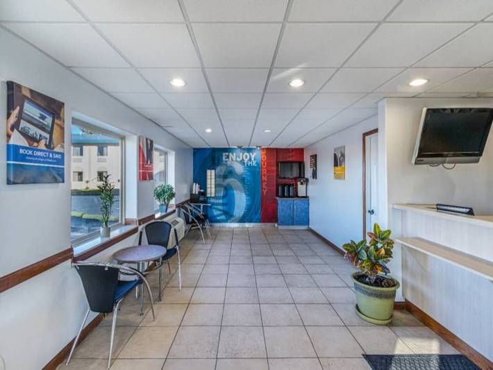 Apartamento entero, 1 Rey|Movilidad|Tubería|Nsmk in Illinois