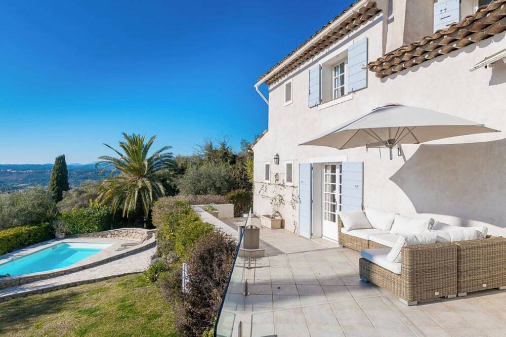 Great views & calm, stunning Provence Mas refurbished in Mouans-Sartoux, Cannes region