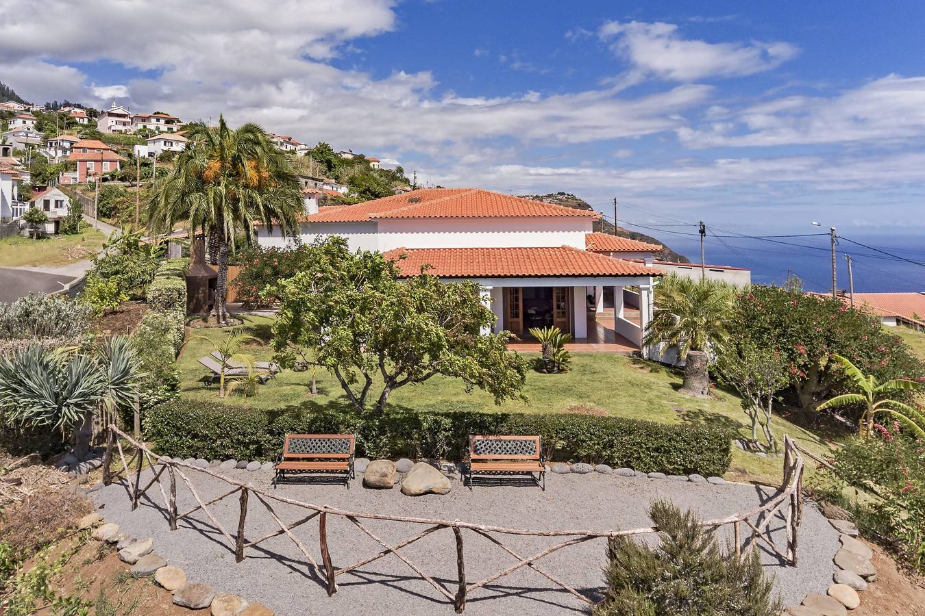 Ferienhaus für 6 Personen mit Terrasse in Arco da Calheta, Madeira