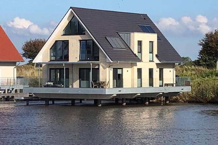 Ferienwohnung für 6 Personen, mit Terrasse und Sauna in Harlesiel