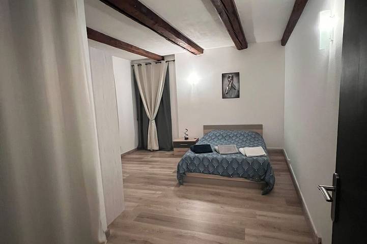 Entire apartment, Spacious, fully-equipped accommodation in Grandvillars, Territoire-de-Belfort