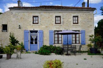 Chambre d’hôte pour 2 personnes, avec piscine et jardin à Néré