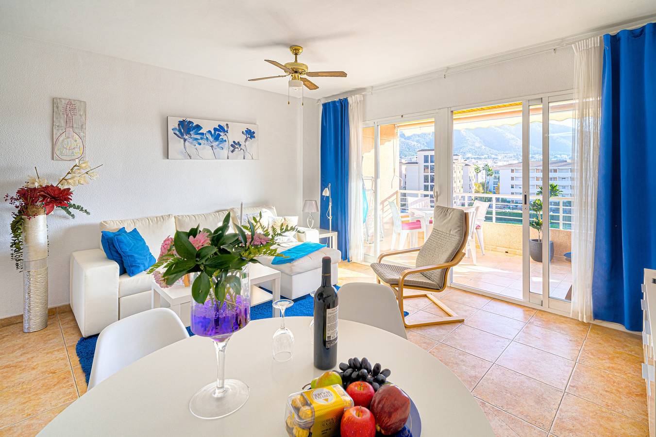 Apartamento entero, Apartamento "Alborada Golf 1 3d Spaniahome" con vistas a la montaña, piscina compartida y Wi-Fi in L'Albir, Alfàs del Pi