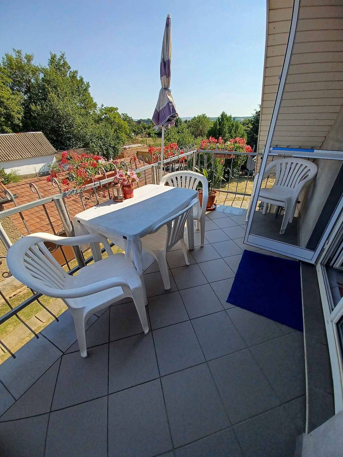 Ganze Ferienwohnung, Ferienwohnung mit Pool, Internet und Klimaanlage in Balatonszabadi, Siófok und Umgebung