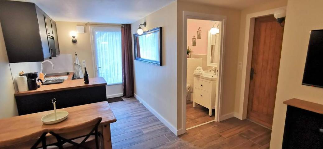 Appartement de vacances pour 3 personnes, avec Terrasse ainsi que Jardin et Vue