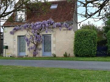 Gîte pour 4 personnes, avec terrasse et jardin à Luzillé