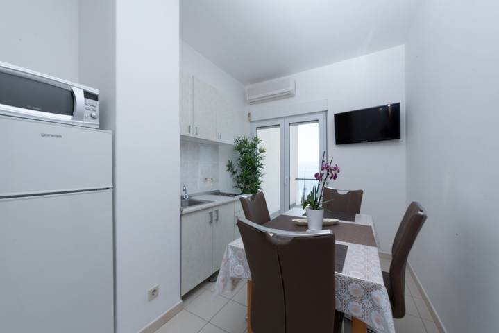Apartament wakacyjny dla 5 osób, z taras w Duće