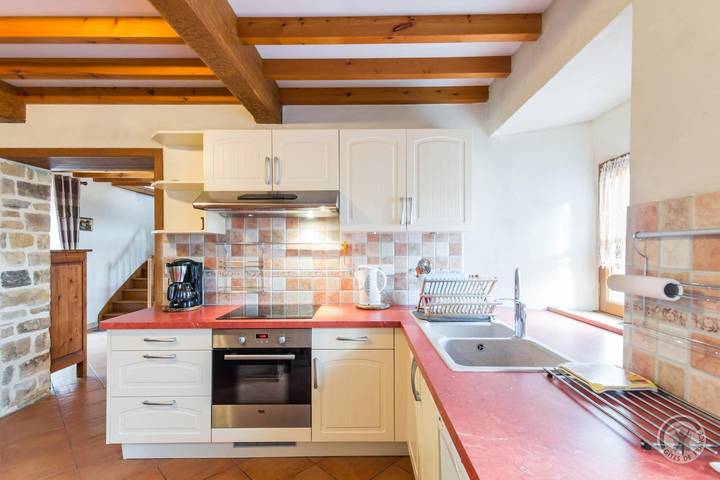 Gîte pour 4 personnes, avec jardin à Fierville-les-Mines - 2