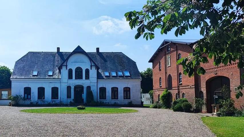 Ferienwohnung für 5 Personen, mit Garten in Niesgrau - 2