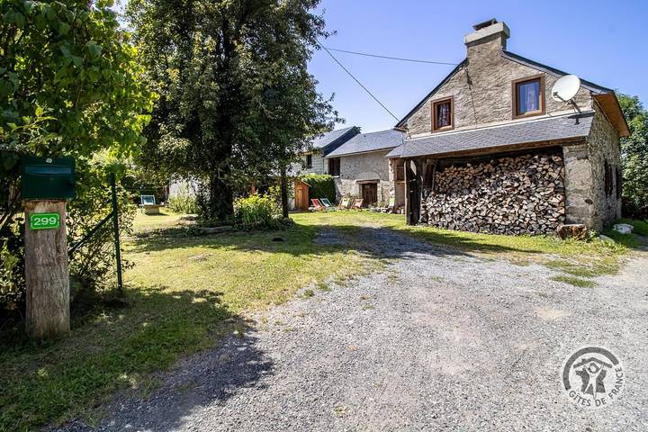 Gîte pour 6 personnes, avec terrasse et jardin à Campan - 2