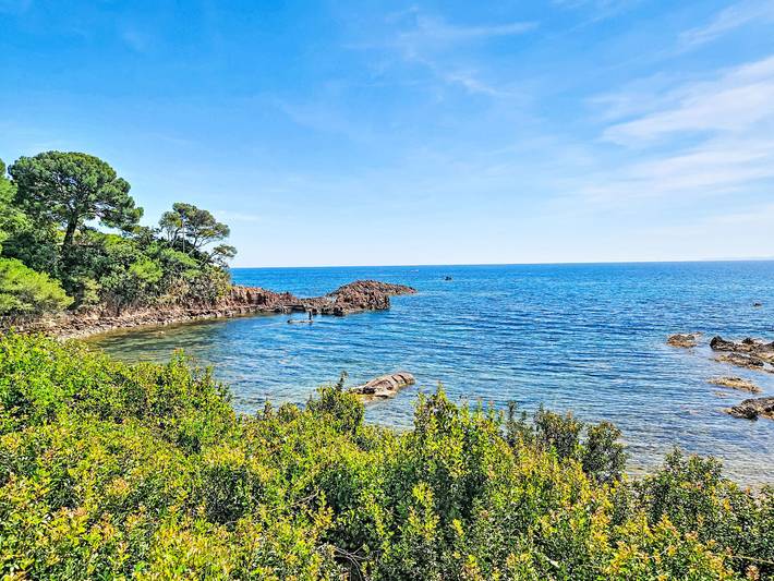 Gîte pour 2 personnes, avec jardin et terrasse dans Port Santa-Lucia