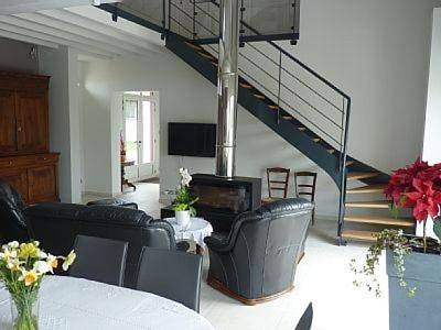 Jolie Maison de Campagne en pierre de tuffeau in Longué-Jumelles, Vallée de la Loire