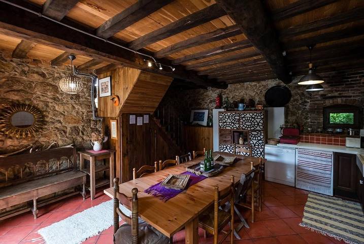 Casa de vacaciones para 9 personas, con Balcón y Terraza además de Jardín y Vistas en Oviedo - 3