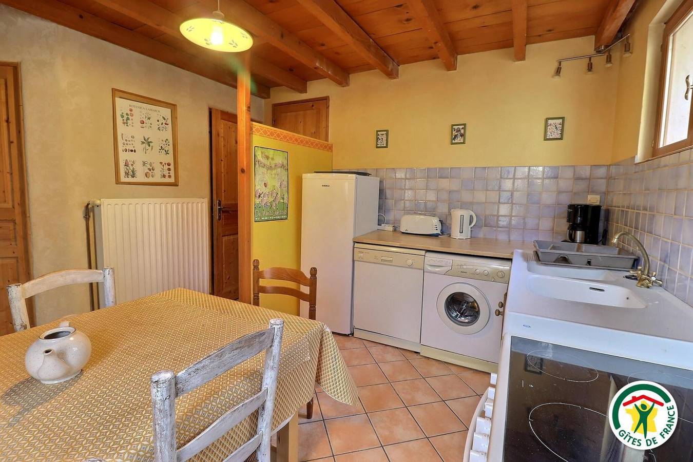Est + Ouest Du Hameau Des Trucs in Saint-Agnan-en-Vercors, Parc naturel régional du Vercors