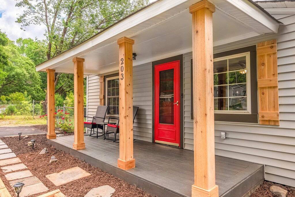 \"Riverside Cottage\" in Mt. Holly — Quiet, Cozy Retreat by Whitewater Center in Gaston County