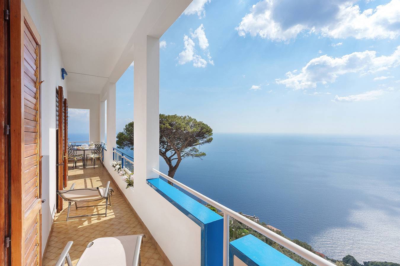 Appartement entier, Chez Nonno Aurelio avec vue mer, Wi-Fi et climatisation in Furore, Côte Amalfitaine
