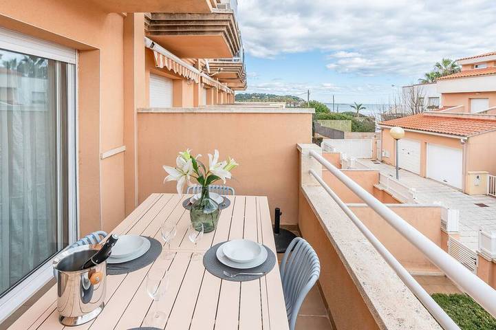 Holiday home for 8 people, with balcony - 1