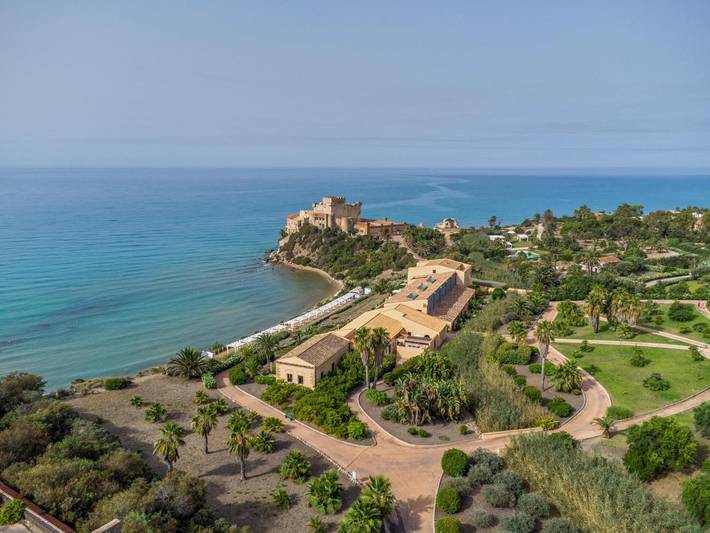 Resort para 4 personas, con vistas además de jardín y piscina - 1